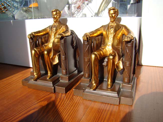 A pair of Mint condition "Lincoln in the Chair" bookends made by Jennings Brothers circa 1935 — image 2
